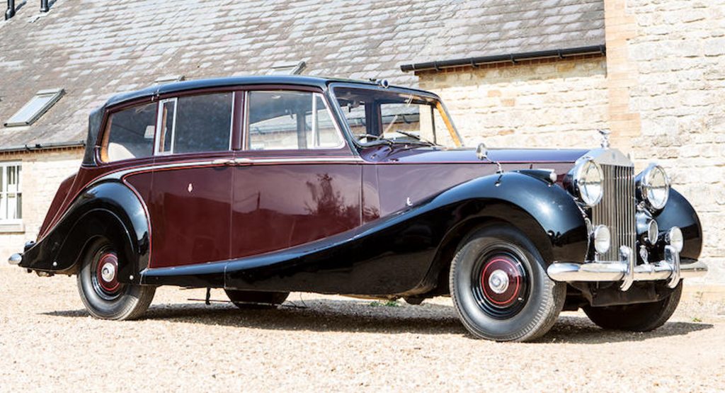 Roll Like The Queen In This 1953 Rolls-Royce Phantom IV State Landaulette