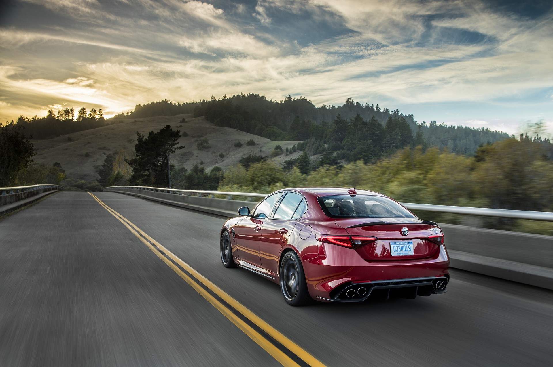 2019-Alfa-Romeo-Giulia-26 2019 Alfa Romeo Giulia Gains New Styling Packages, Additional Equipment