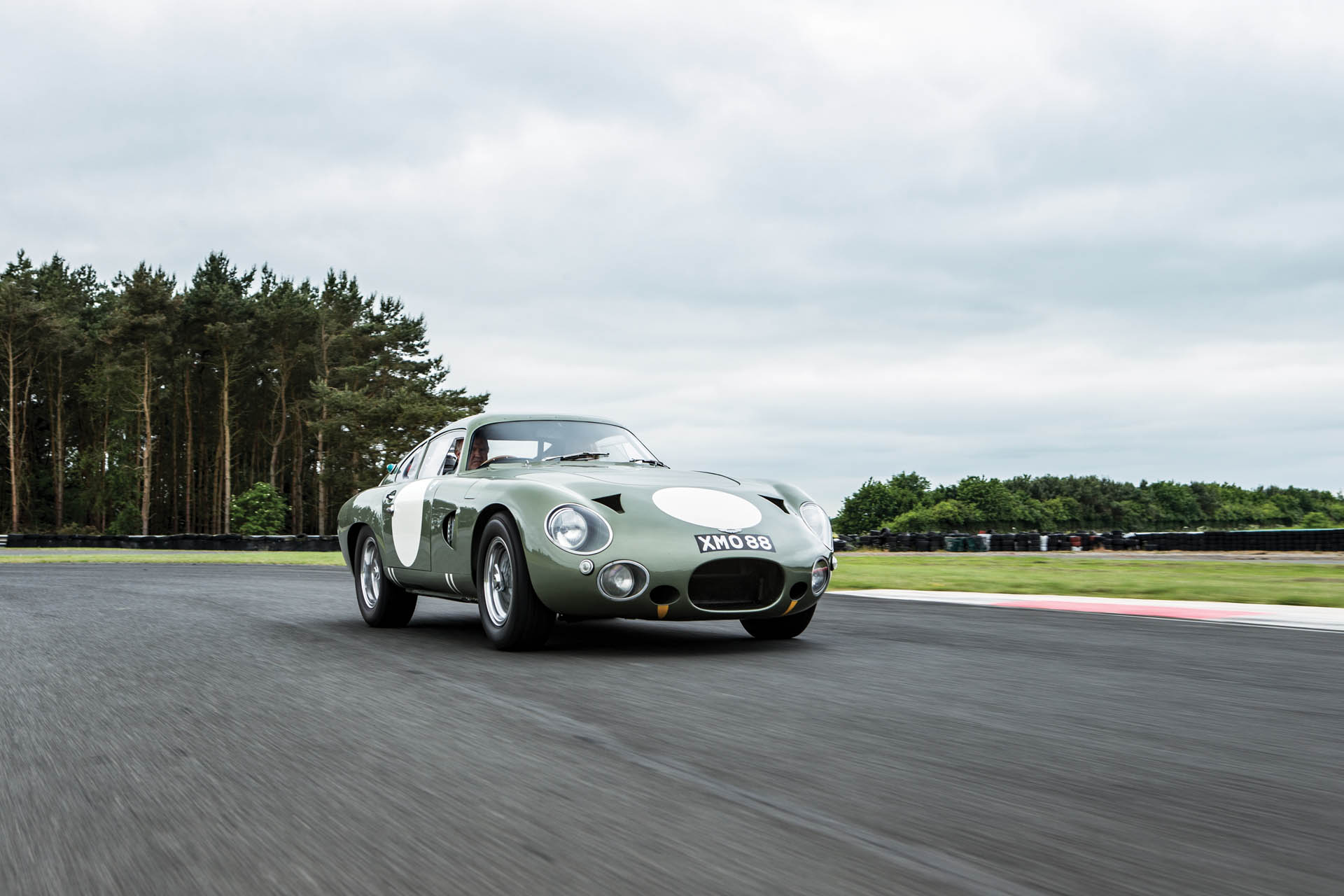 1963-Aston-Martin-DP215-Grand-Touring-Competition-Prototype_14 1963 Aston Martin DP215 Could Become The Most Valuable British Car Ever Sold
