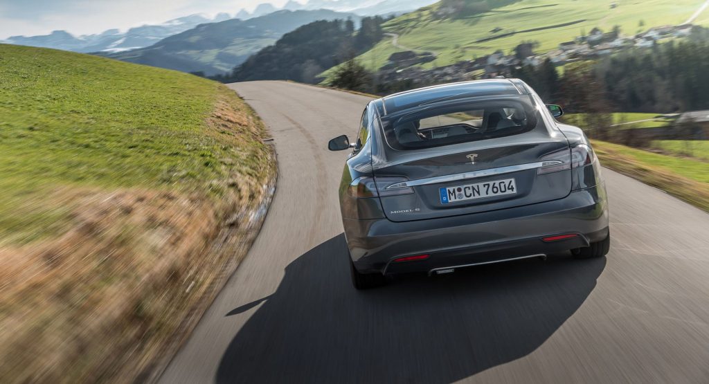  Trade War Increases Tesla Prices By Over $20,000 In China