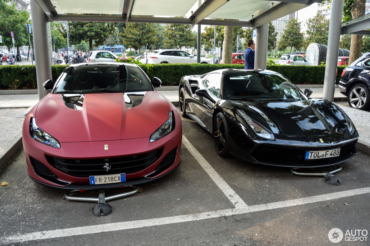 ferrari-portofino-matte-red-milano-7 Ferrari Portofino Spotted With Matte Red-Black Dual Tone Exterior