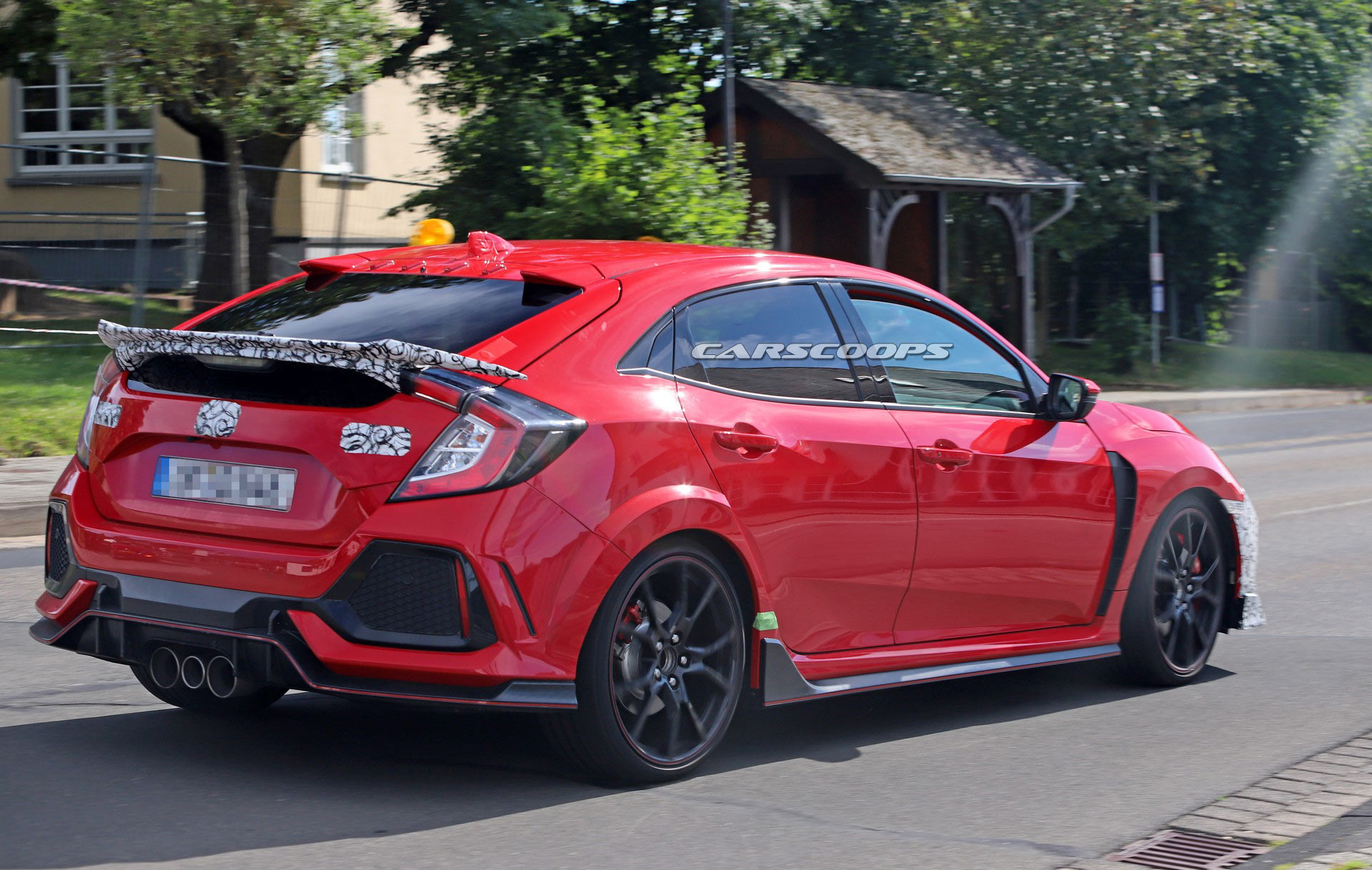 Honda-Civic-Type-R-Facelift-37 2019 Honda Civic Type R Facelift Spied With New Bumpers And Both Small And Large Rear Wing