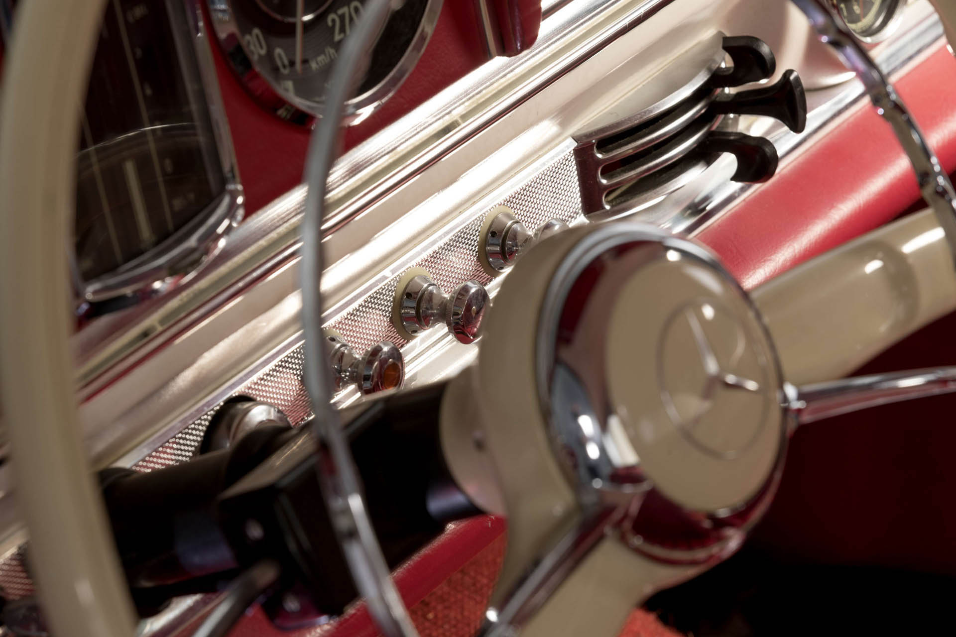 1963-Mercedes-Benz-300-SL-Roadster_14 This Factory-Fresh Mercedes 300 SL Doubled Its Estimate To Set A New World Record