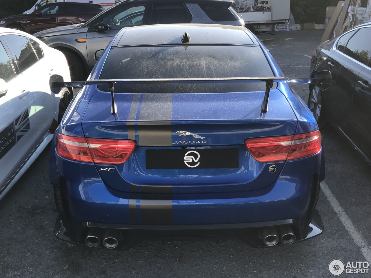 jaguar-xe-svproject-8-spotted-public-2 Jaguar XE SV Project 8 Spotted In Small Town In Tuscany