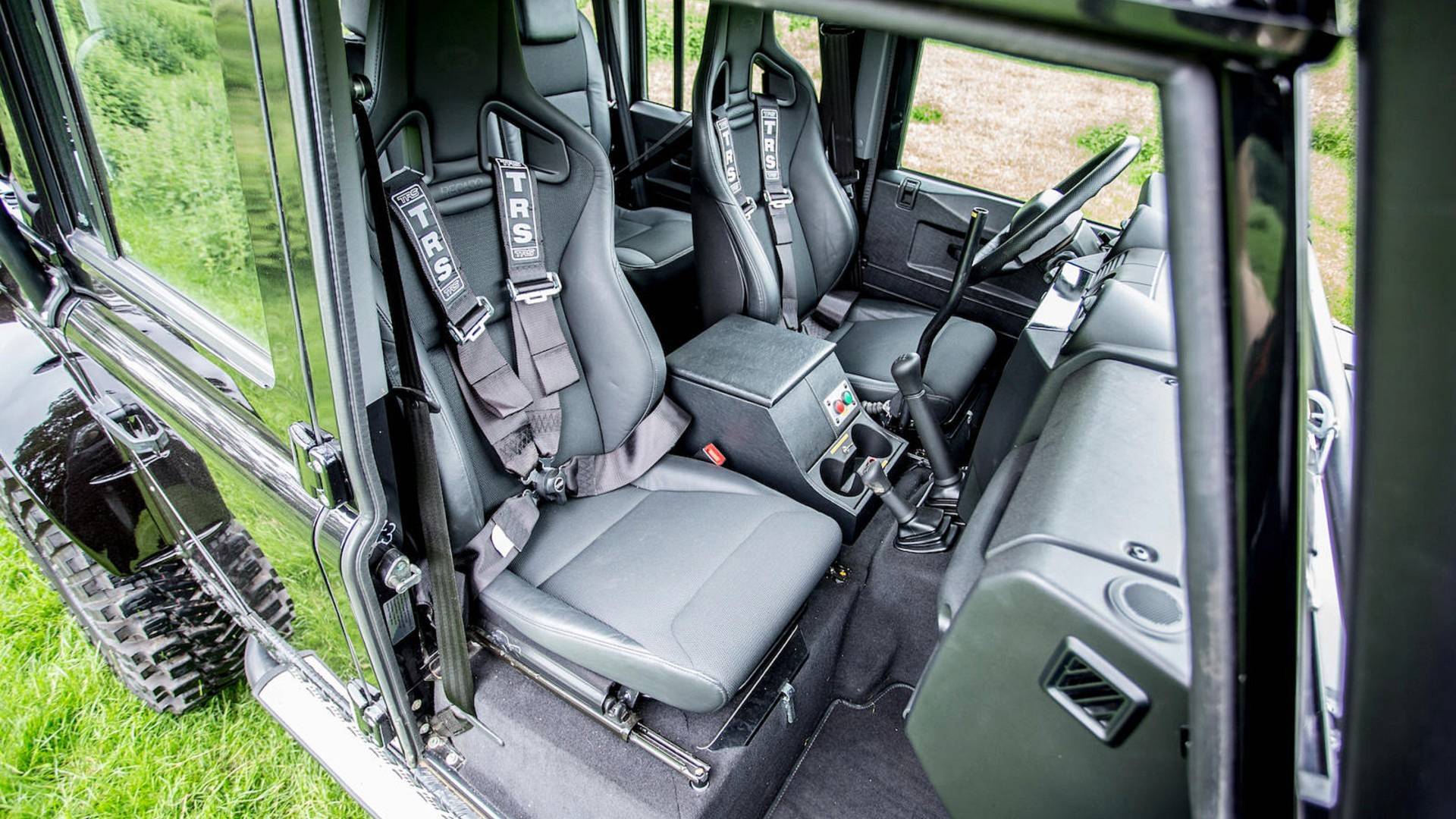 Land-Rover-Defender-James-Bond-Spectre-10 Channel Your Inner James Bond Villain With Land Rover Defender From Spectre
