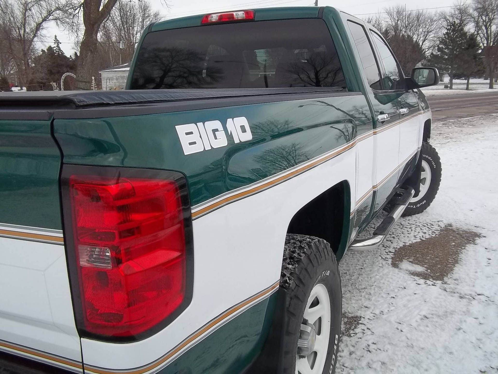 blake-greenfield-chevy-silverado-28 Minnesota Dealer Makes Its Own Deliciously Retro Chevy Trucks