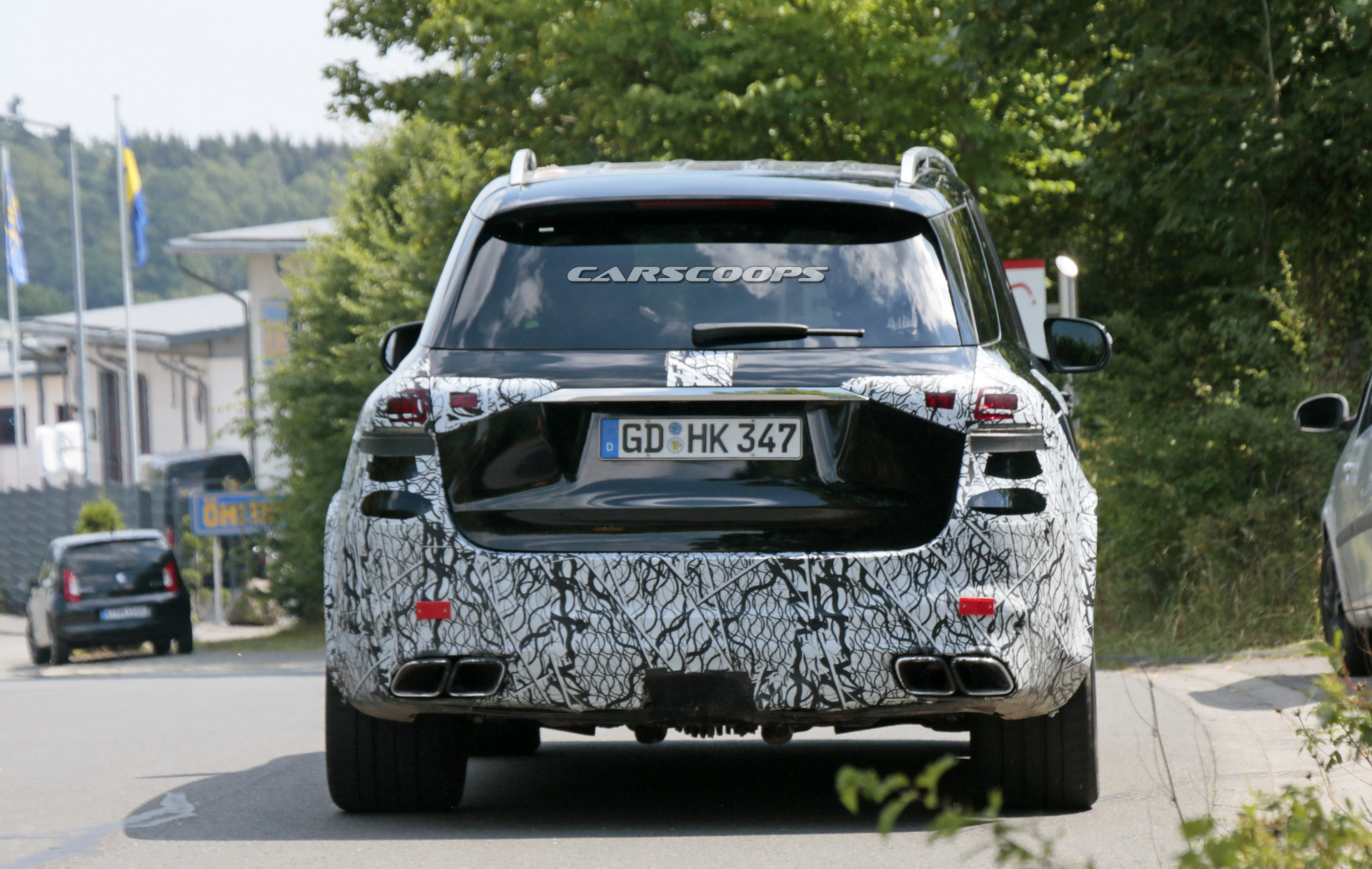 mercedes-amg-gle63-spy-less-camo-38 2019 Mercedes-AMG GLE 63 Sheds Most Of Its Camo To Reveal Familiar Look