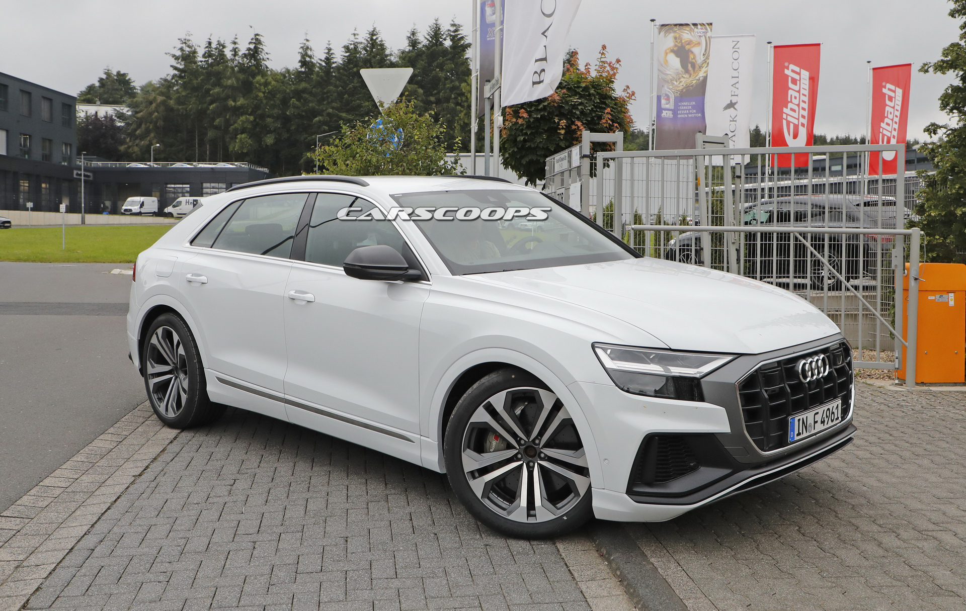 audi-sq8-prototype-2 Audi SQ8 Tipped To Get Both Gasoline And Diesel Engines