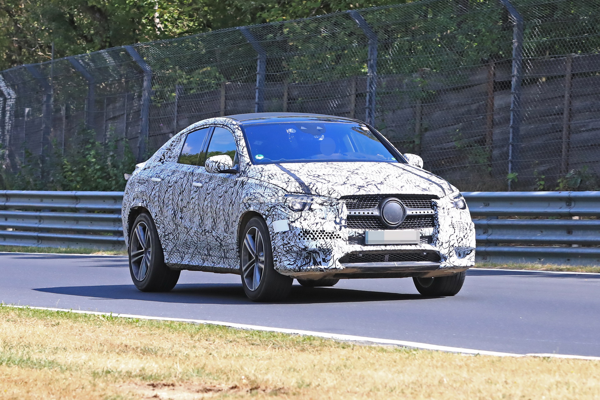2019 Mercedes-Benz GLE Coupe-13 2020 Mercedes GLE Coupe Teased Ahead Of August 28th Debut
