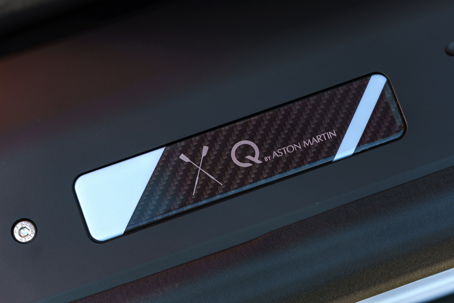 aston-db11-special-editions-by-q-9 Q By Aston Martin Churns Out Two Special Edition DB11s