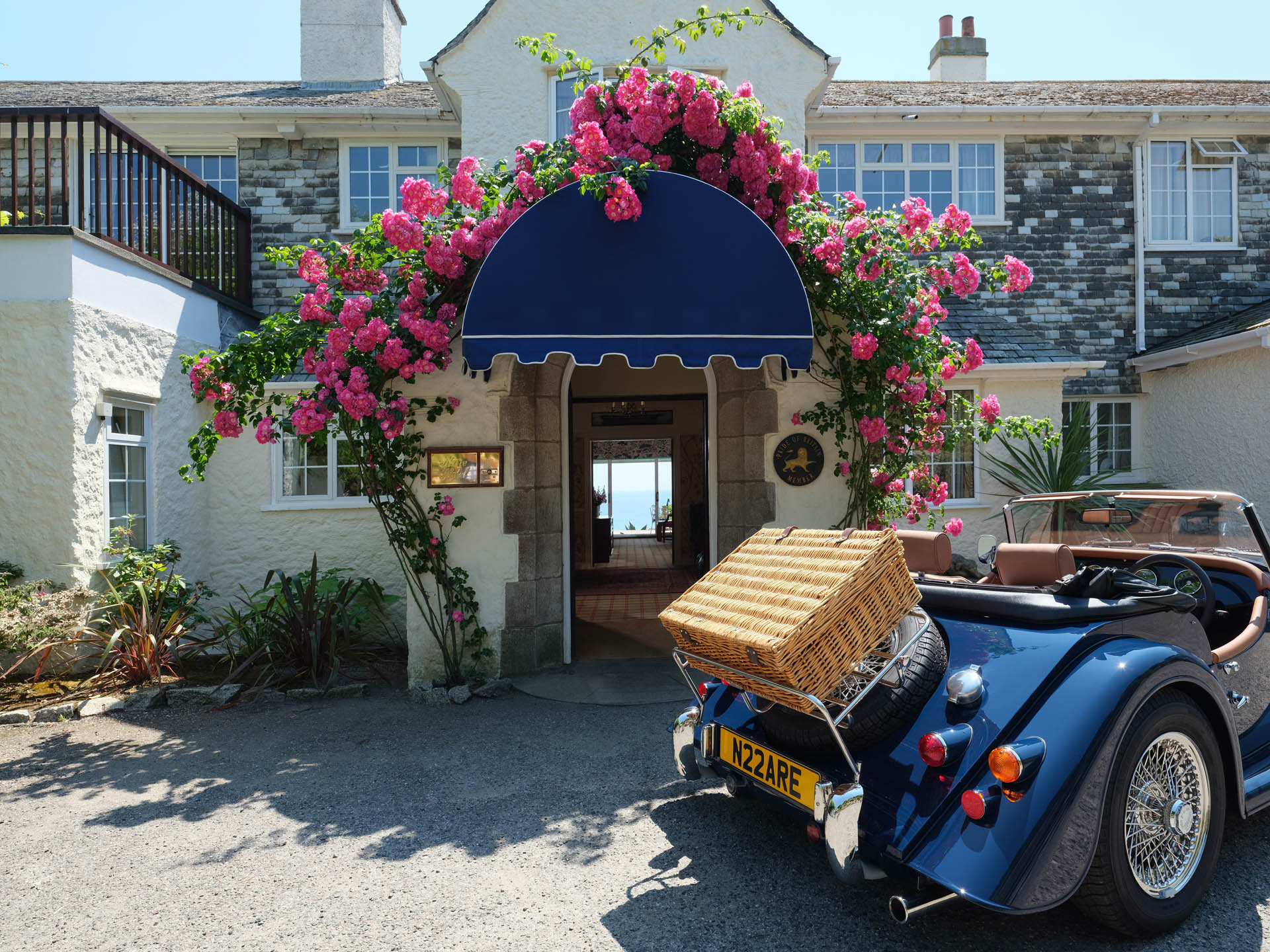 Nare Hotel Morgan 29th June 2018 Stay At This Luxury Boutique Hotel, Drive A Morgan To The Countryside