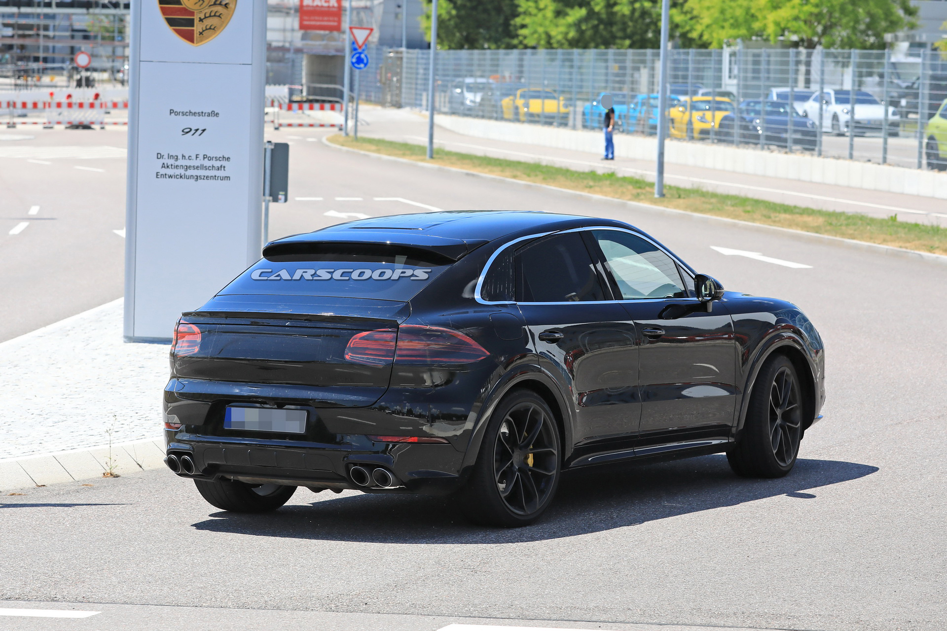 porsche-cayenne-coupe-first-spy-16 2020 Porsche Cayenne Coupe Is Coming For BMW’s X6