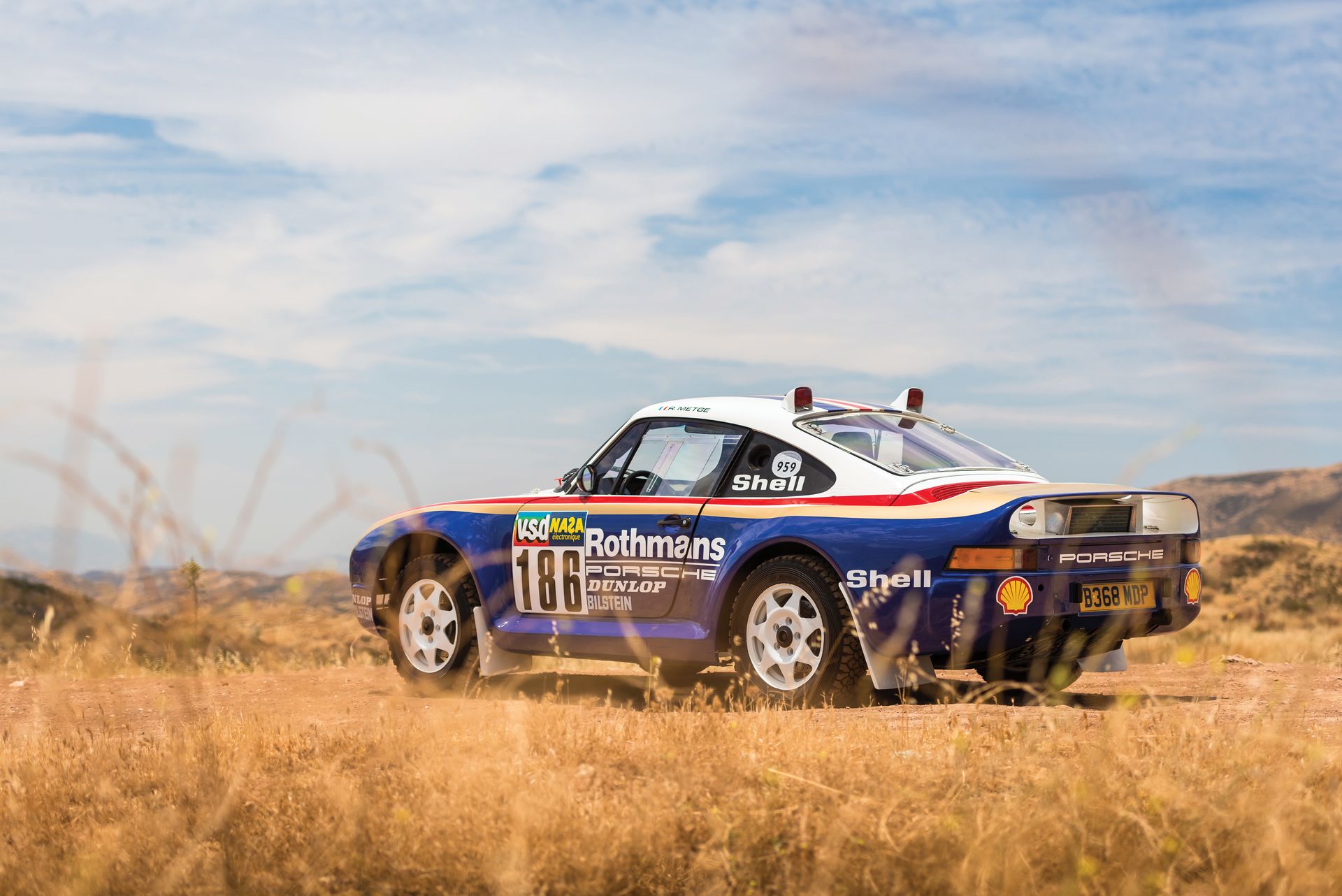 1985-Porsche-959-Paris-Dakar-Auction-26 Porsche 959 Paris-Dakar Expected To Fetch Over $3 Million