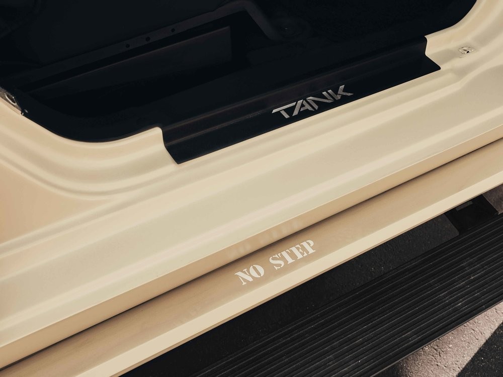 Rezvani Tank Military Edition-16 Rezvani Tank Military Edition Is An Armored Beast With Optional Hellcat Power