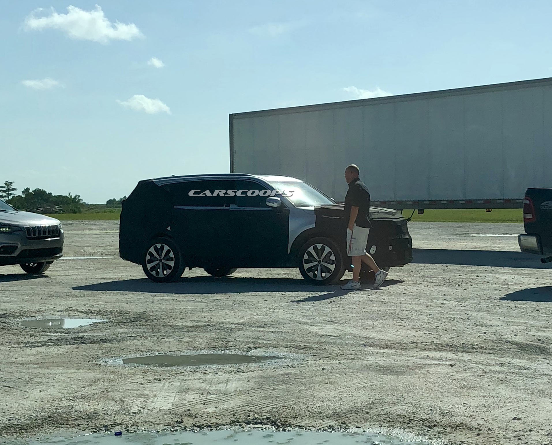 Kia-Telluride-2 U Spy The Kia Telluride As It Prepares To Battle The Chevy Traverse