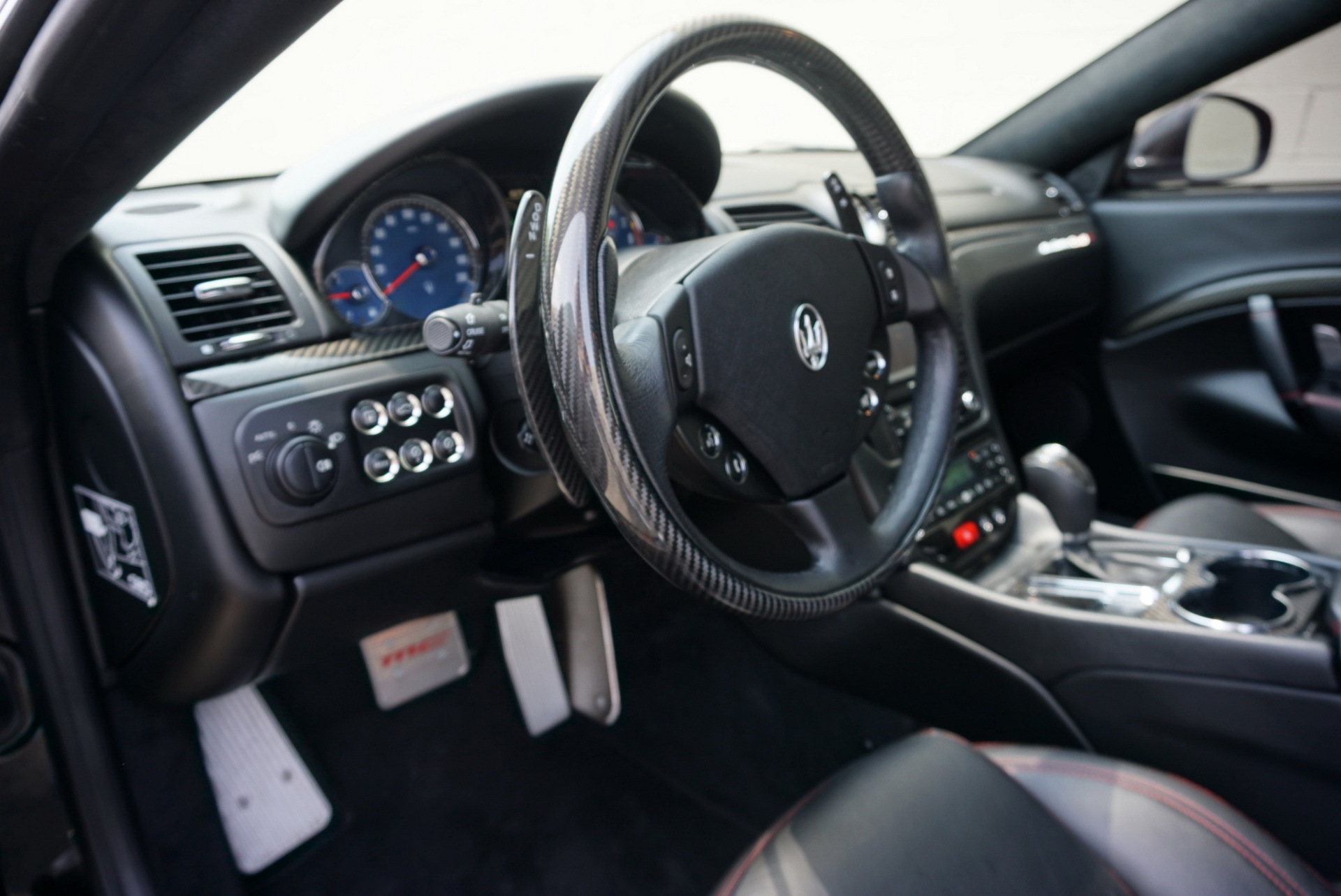 2012-maserati-granturismo-mc-auction-39 2012 Maserati GranTurismo MC Is The Italian Exotic You Might Afford