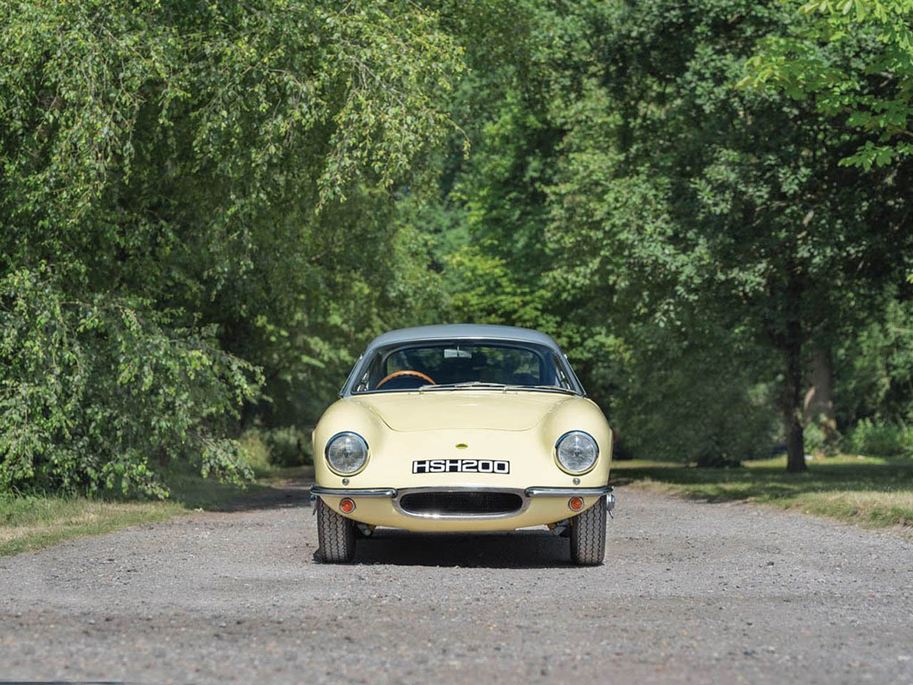 jim-clark-lotus-elite-21 This 1962 Elite Super 95 Was How Lotus Paid F1 Legend Jim Clark