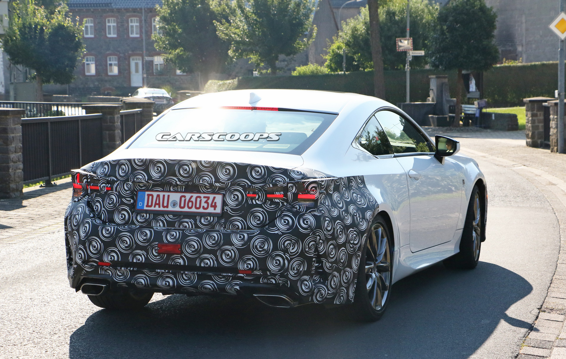 Lexus-RC-facelift-16 2019 Lexus RC Facelift Will Actually Fix One Of Its Most Controversial Points