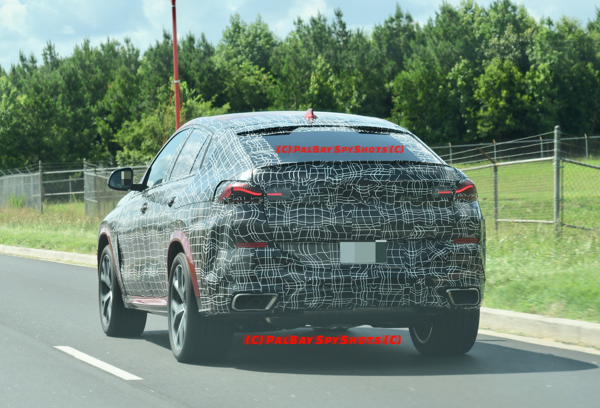 bmw-x6-all-new-spy-shots-8 2020 BMW X6 Spied In Production Guise, Here’s Everything We Know