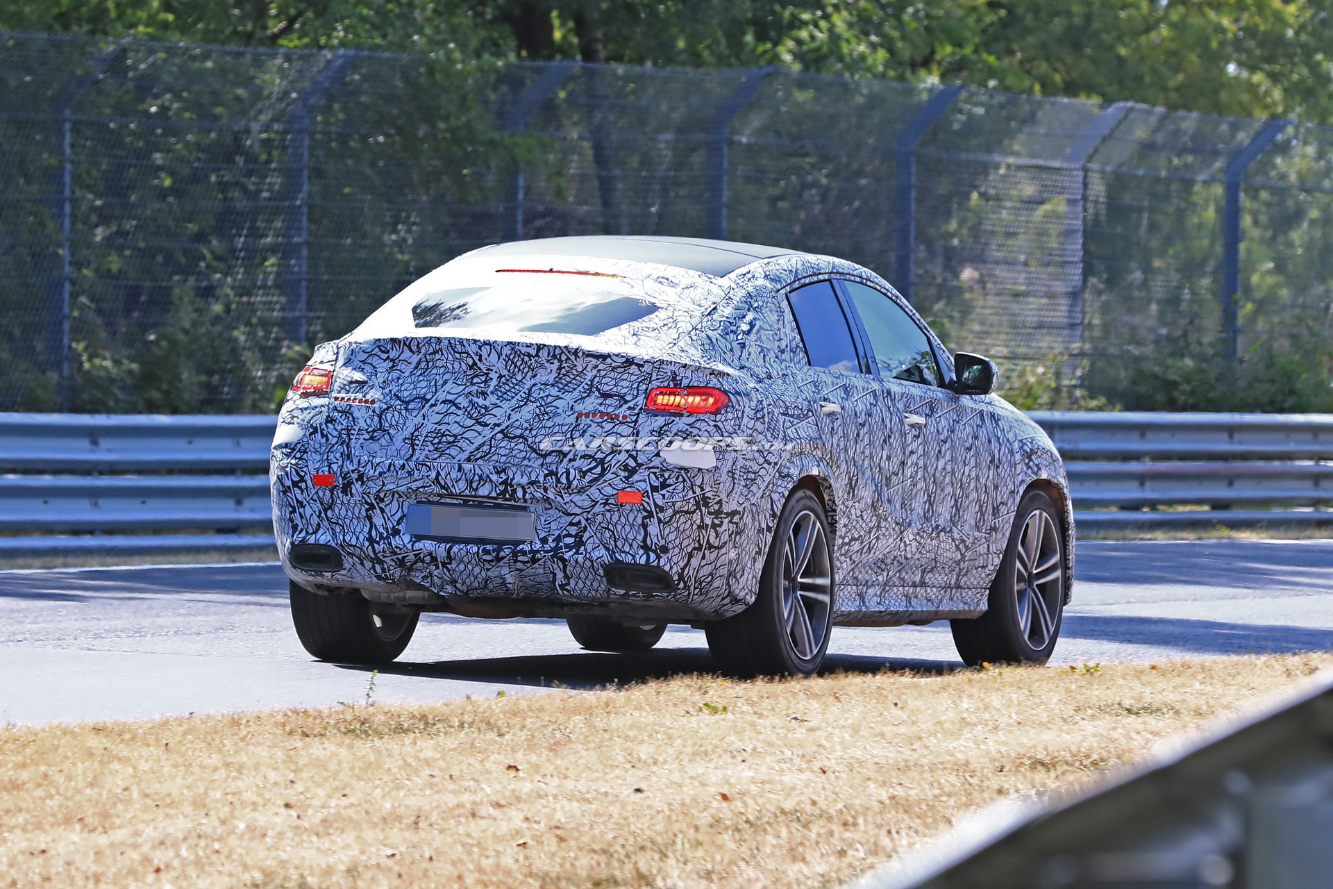 2019 Mercedes-Benz GLE Coupe-19 2020 Mercedes GLE Coupe Teased Ahead Of August 28th Debut