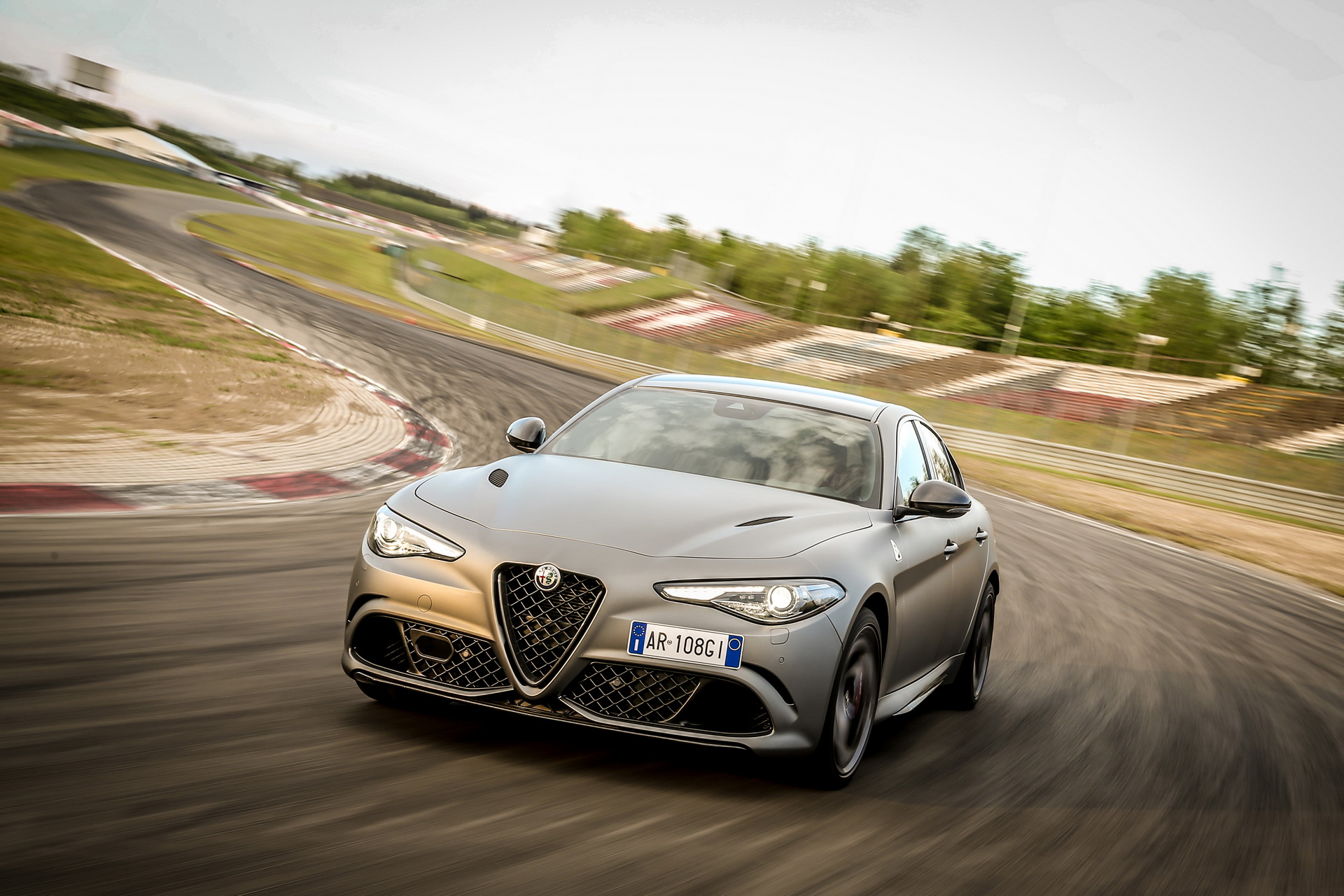 alfa-giulia-stelvio-nring-qv-uk-pricing-3 UK Buyers Can Now Order Alfa Romeo’s Giulia And Stelvio QV NRing Models