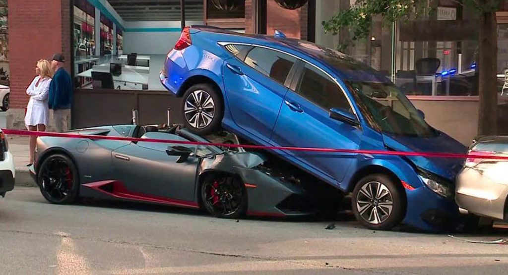 Lamborghini Huracan Spyder Rear-Ends Honda Civic In Chicago