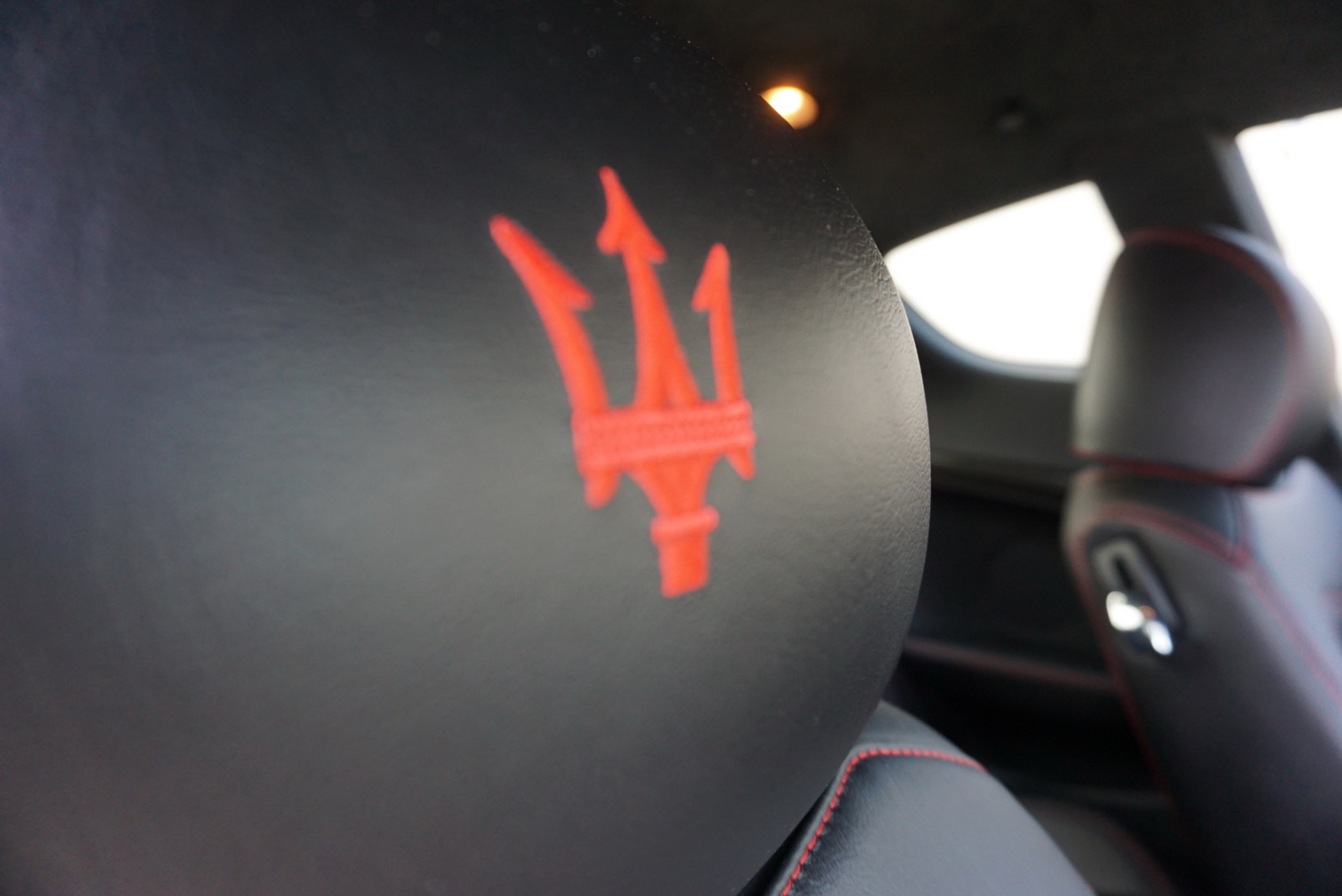 2012-maserati-granturismo-mc-auction-55 2012 Maserati GranTurismo MC Is The Italian Exotic You Might Afford