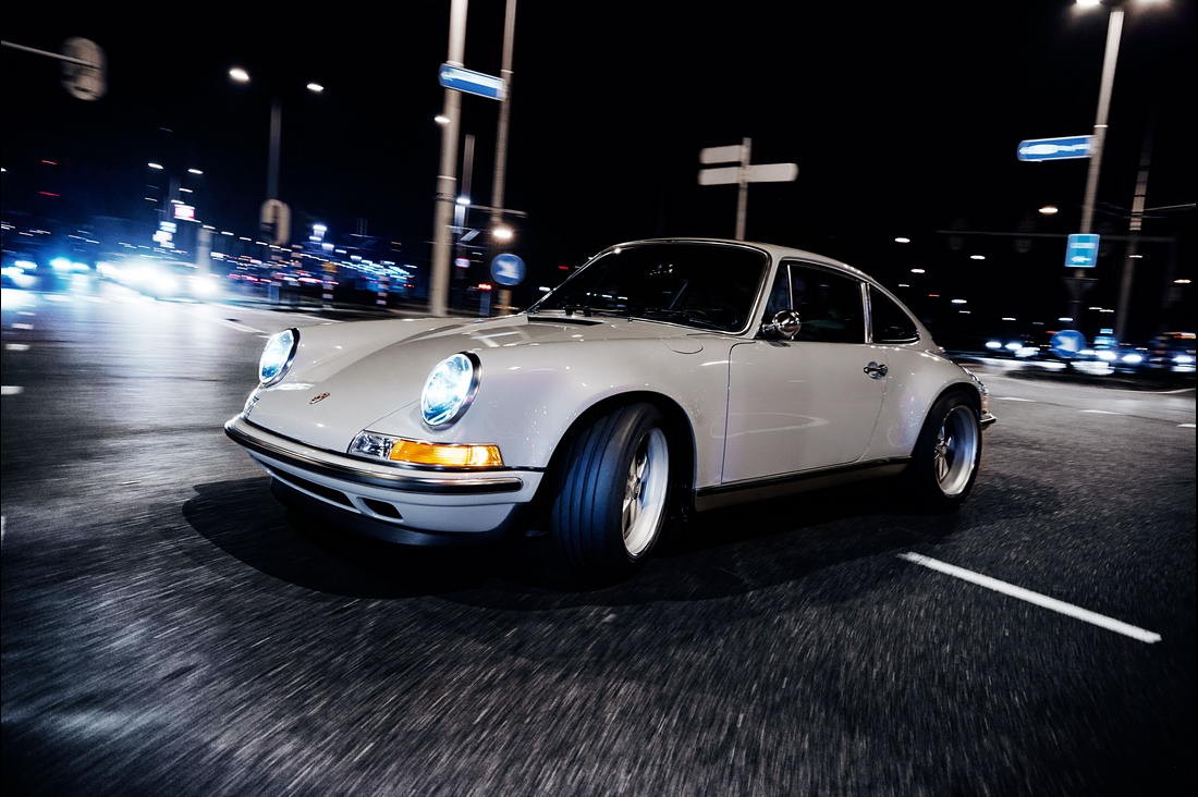 06-1100x732 Start Your Week Off Right With 100+ Photos Of Singer Porsche Porn