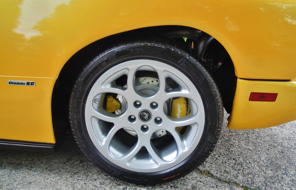 lamborghini-diablo-fake-craigslist-19 A 2001 Lamborghini Diablo For $80,000? What’s The Catch?