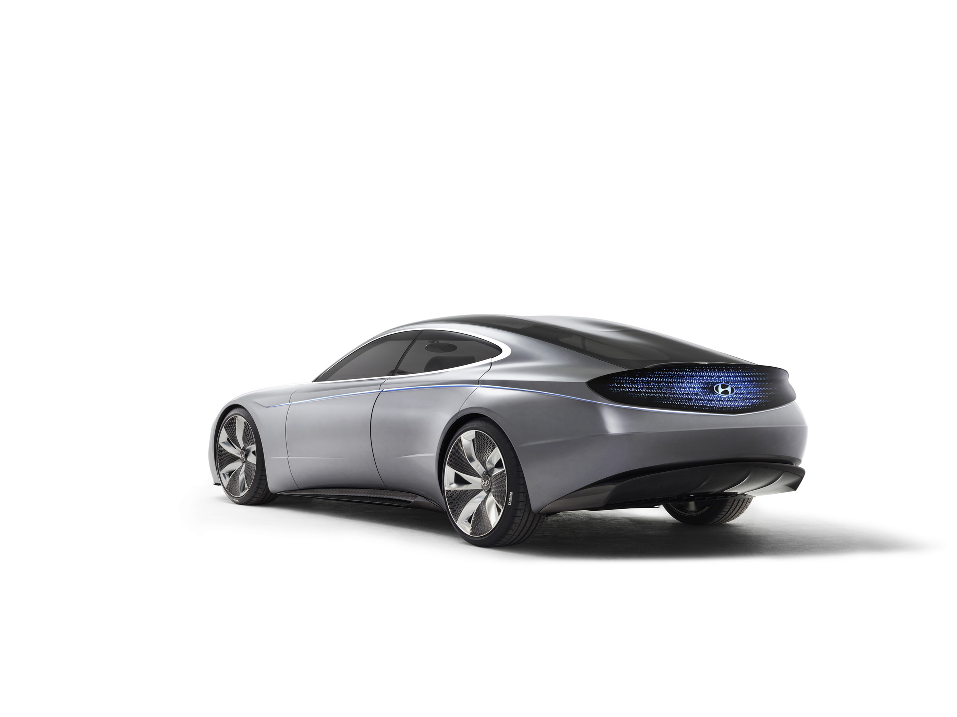 Hyundai-LeFilRouge-08 Hyundai Le Fil Rouge Concept Makes NA Debut At Concours d’Elegance of America
