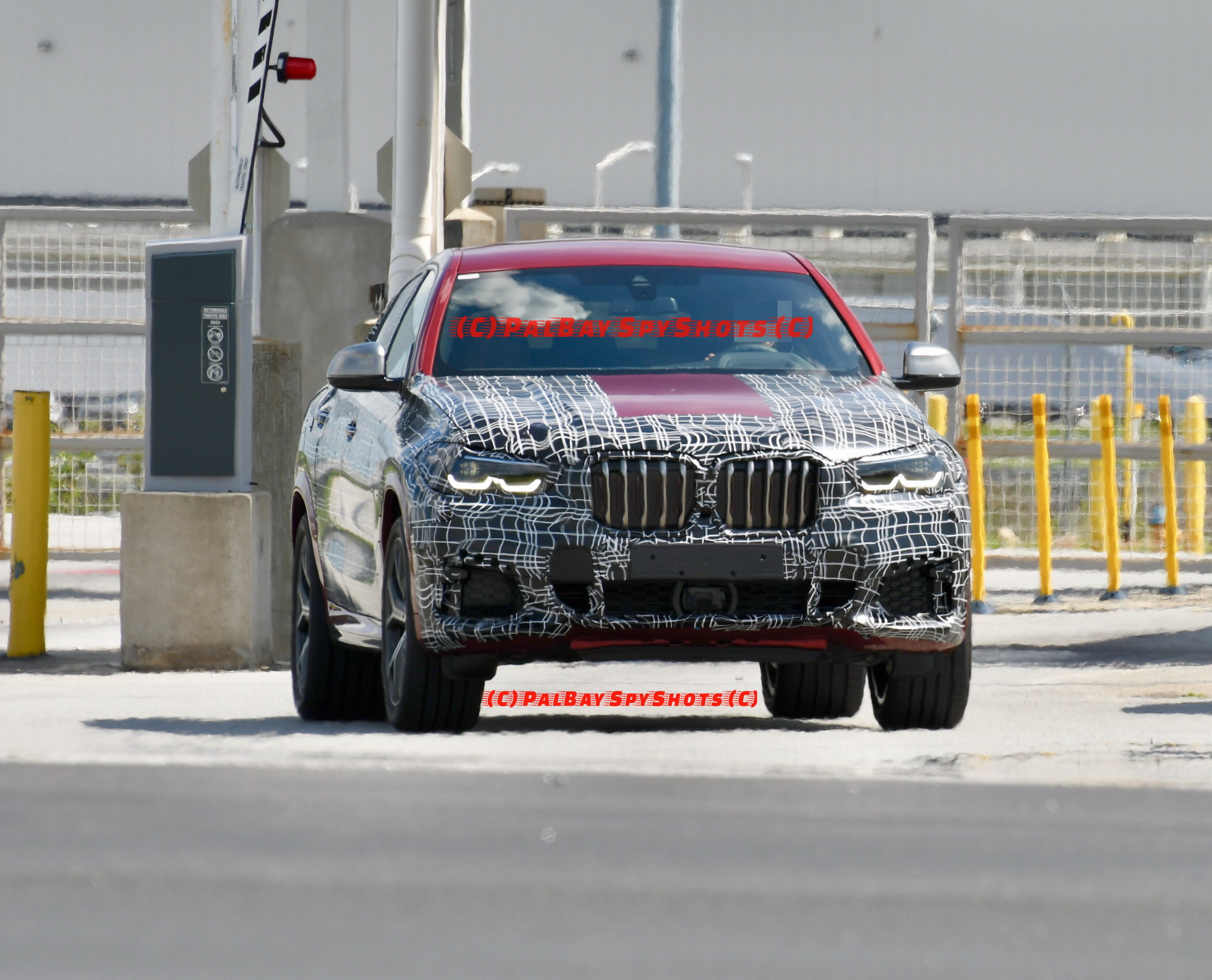 bmw-x6-all-new-spy-shots-6 2020 BMW X6 Spied In Production Guise, Here’s Everything We Know