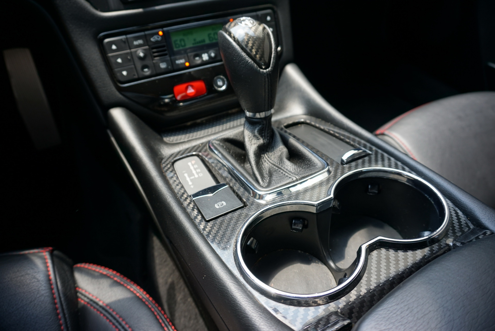 2012-maserati-granturismo-mc-auction-15 2012 Maserati GranTurismo MC Is The Italian Exotic You Might Afford