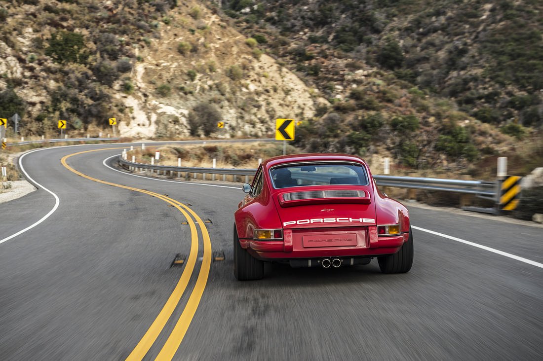 08-singer-911-le-mans-1100x732 Start Your Week Off Right With 100+ Photos Of Singer Porsche Porn