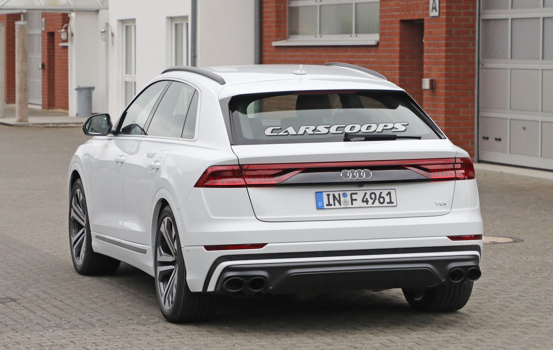 audi-sq8-prototype-6 Audi SQ8 Tipped To Get Both Gasoline And Diesel Engines