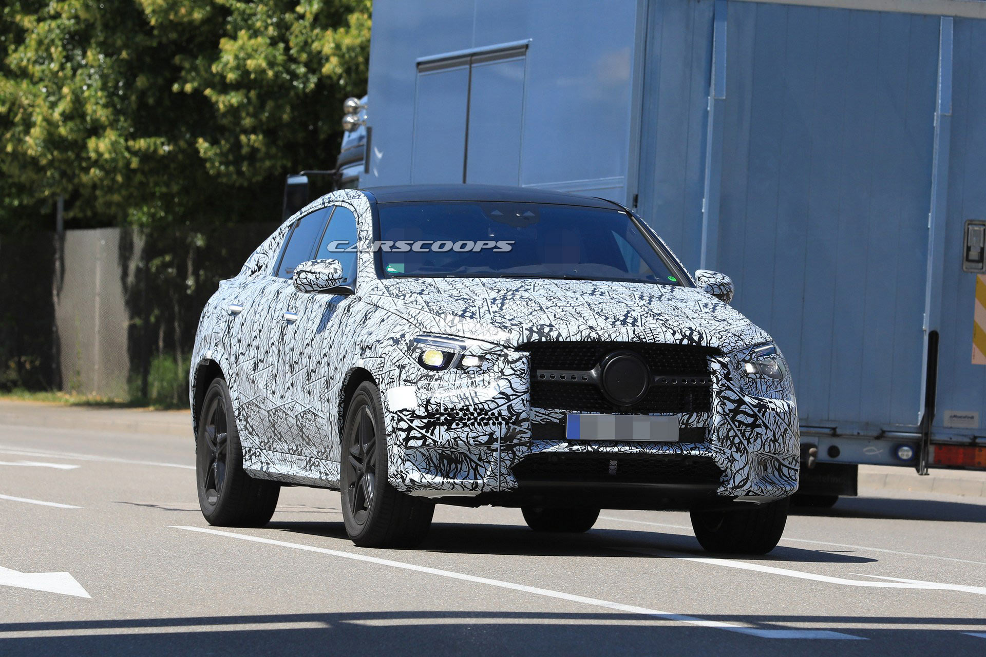 Mercedes-GLE-Coupe-spy-7 2020 Mercedes GLE Coupe Teased Ahead Of August 28th Debut