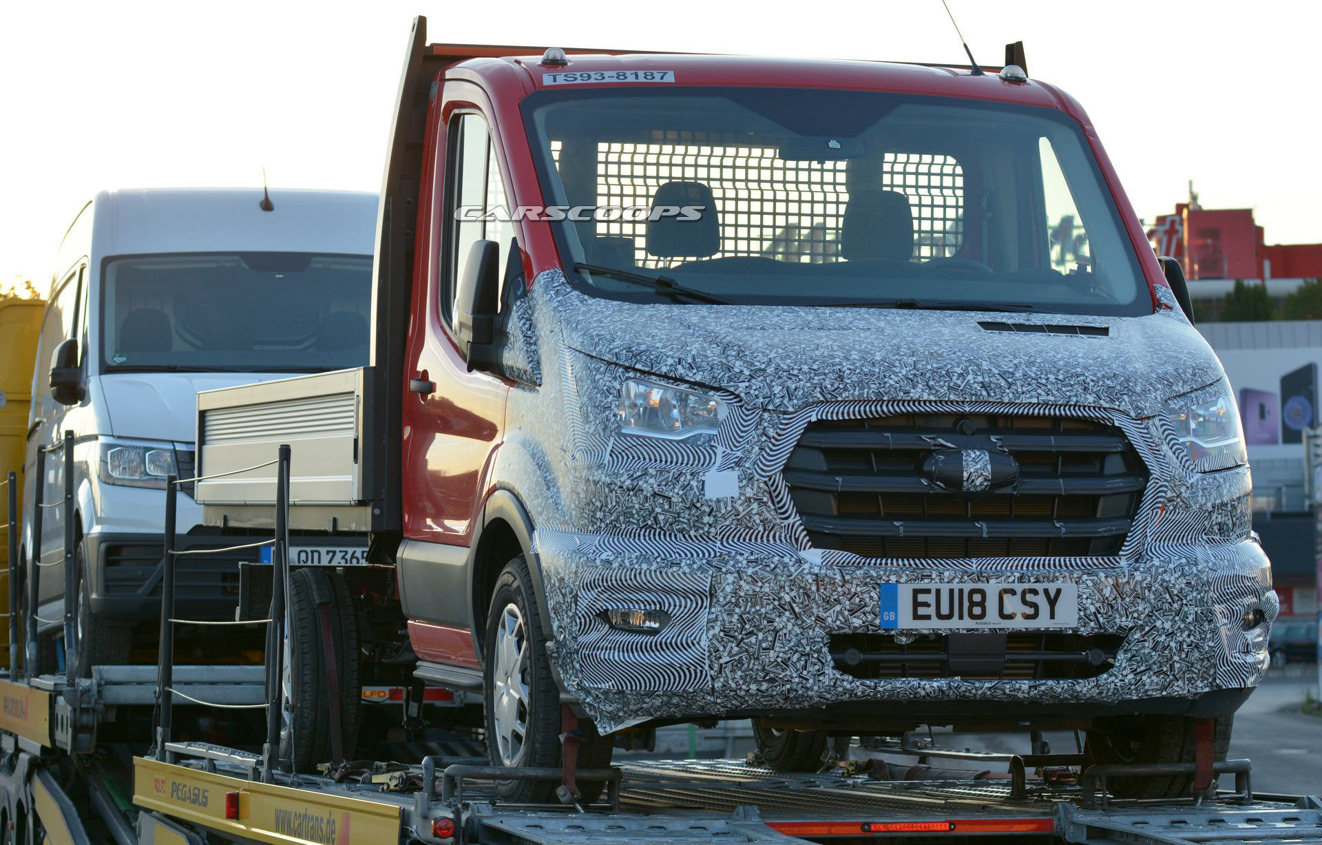 Ford-Transit-Spy-5 Ford Transit Facelifted Spied, Could Be Offered With All-Wheel Drive