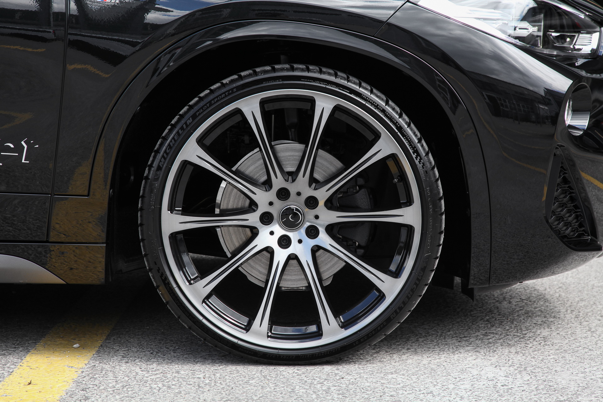 bmw-x2-dahler-tuning-17 Dahler Gives The BMW X2 Modest Power Upgrades, Oversized Wheels