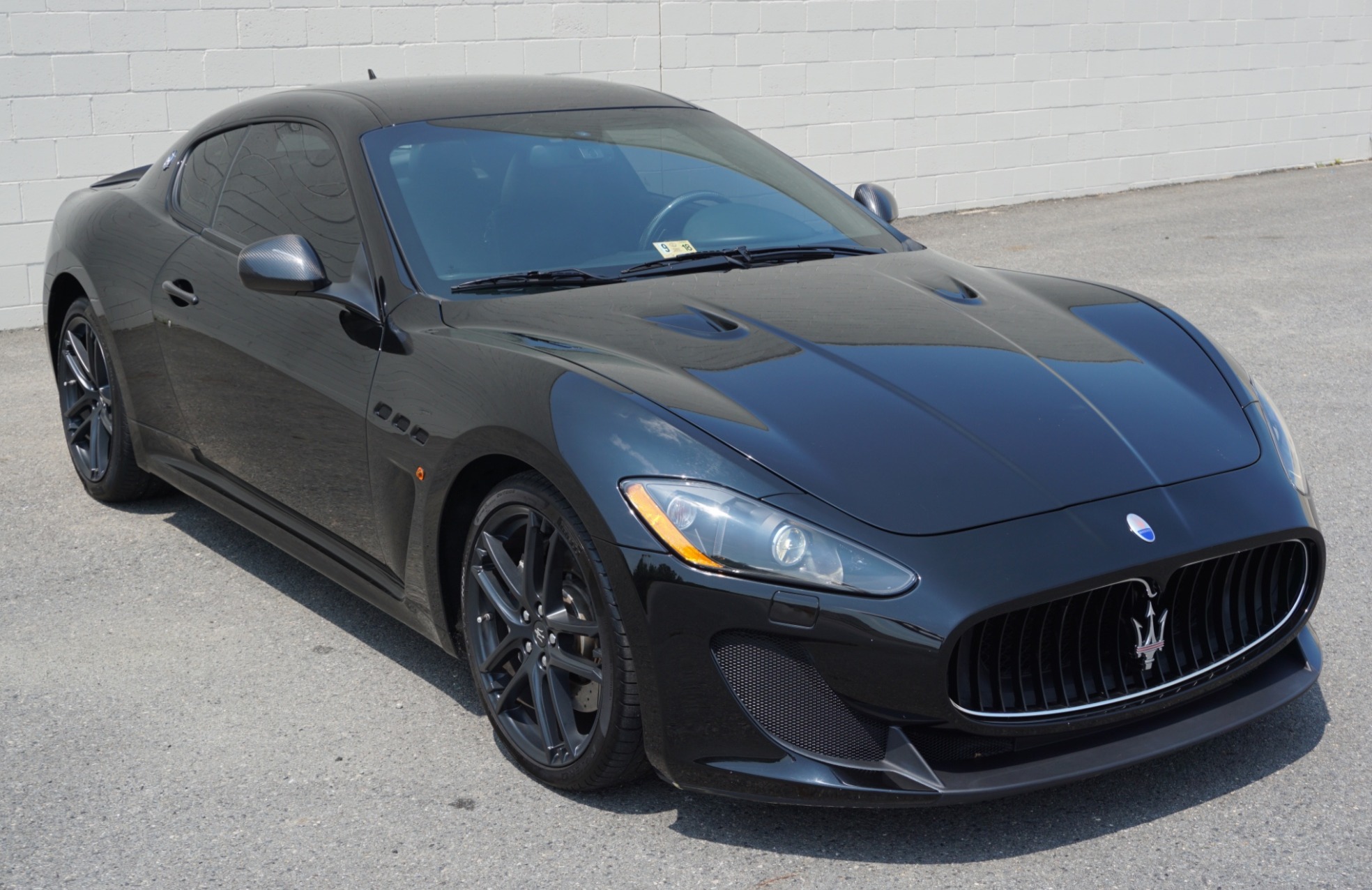 2012-maserati-granturismo-mc-auction-2 2012 Maserati GranTurismo MC Is The Italian Exotic You Might Afford