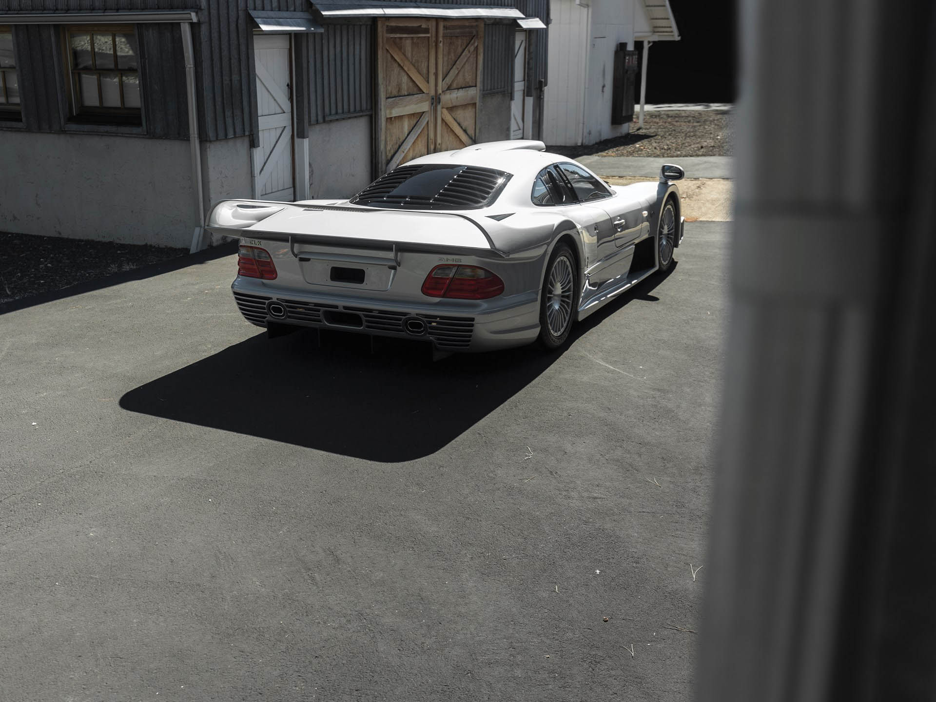 mercedes-clk-gtr-rm-monterey-17 Got A Spare $5 Million? Then You Should Bid On This Mercedes AMG CLK GTR