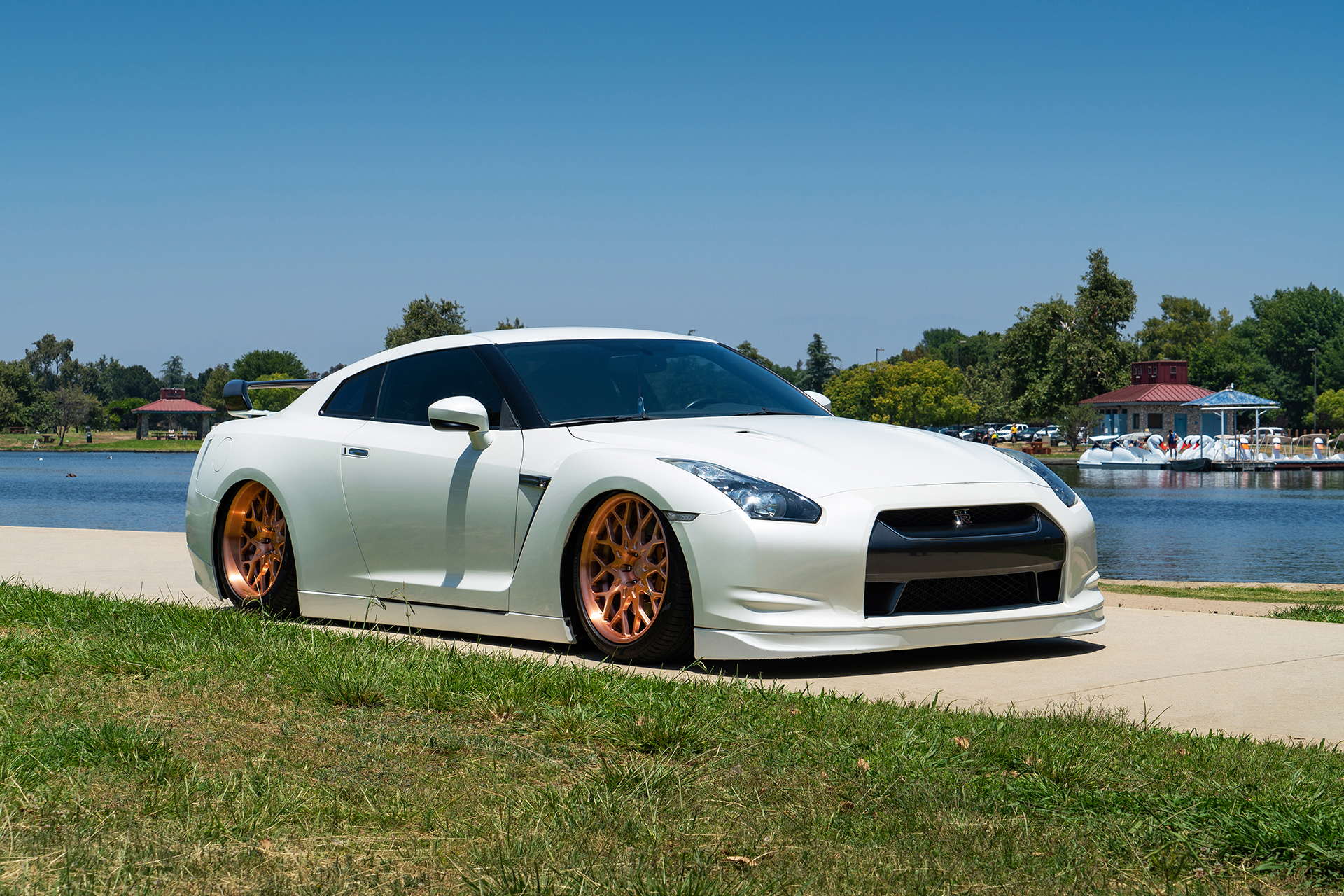 nissan-gt-r-tuning-forgiato-1 Customized Nissan GT-R Gets Adjustable Suspension, Bronze Rims