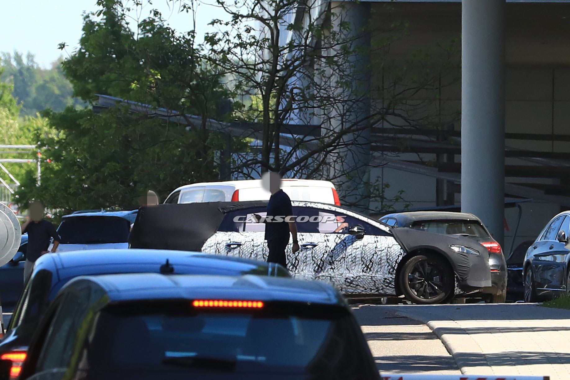 Mercedes-EQS-Spy-3 Mercedes EQS Electric Flagship Spotted For The First Time