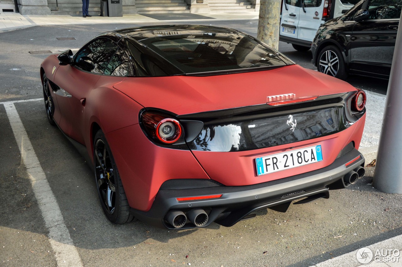 ferrari-portofino-matte-red-milano-2 Ferrari Portofino Spotted With Matte Red-Black Dual Tone Exterior