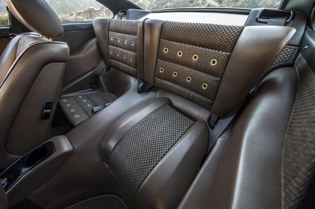 48-singer-911-rock-island-1100x732 Start Your Week Off Right With 100+ Photos Of Singer Porsche Porn