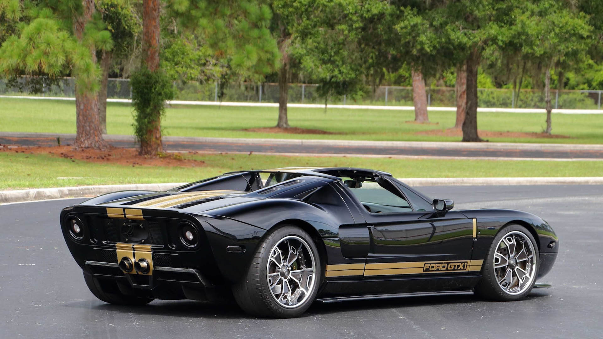 ford-gtx1-03 Rare Ford GTX1 Roadster Is Coming Up For Auction At Monterey