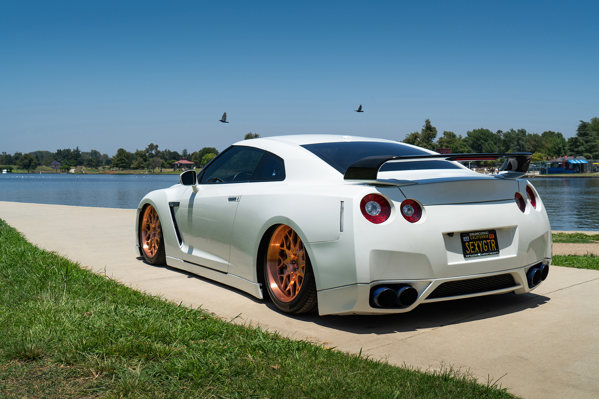 nissan-gt-r-tuning-forgiato-2 Customized Nissan GT-R Gets Adjustable Suspension, Bronze Rims