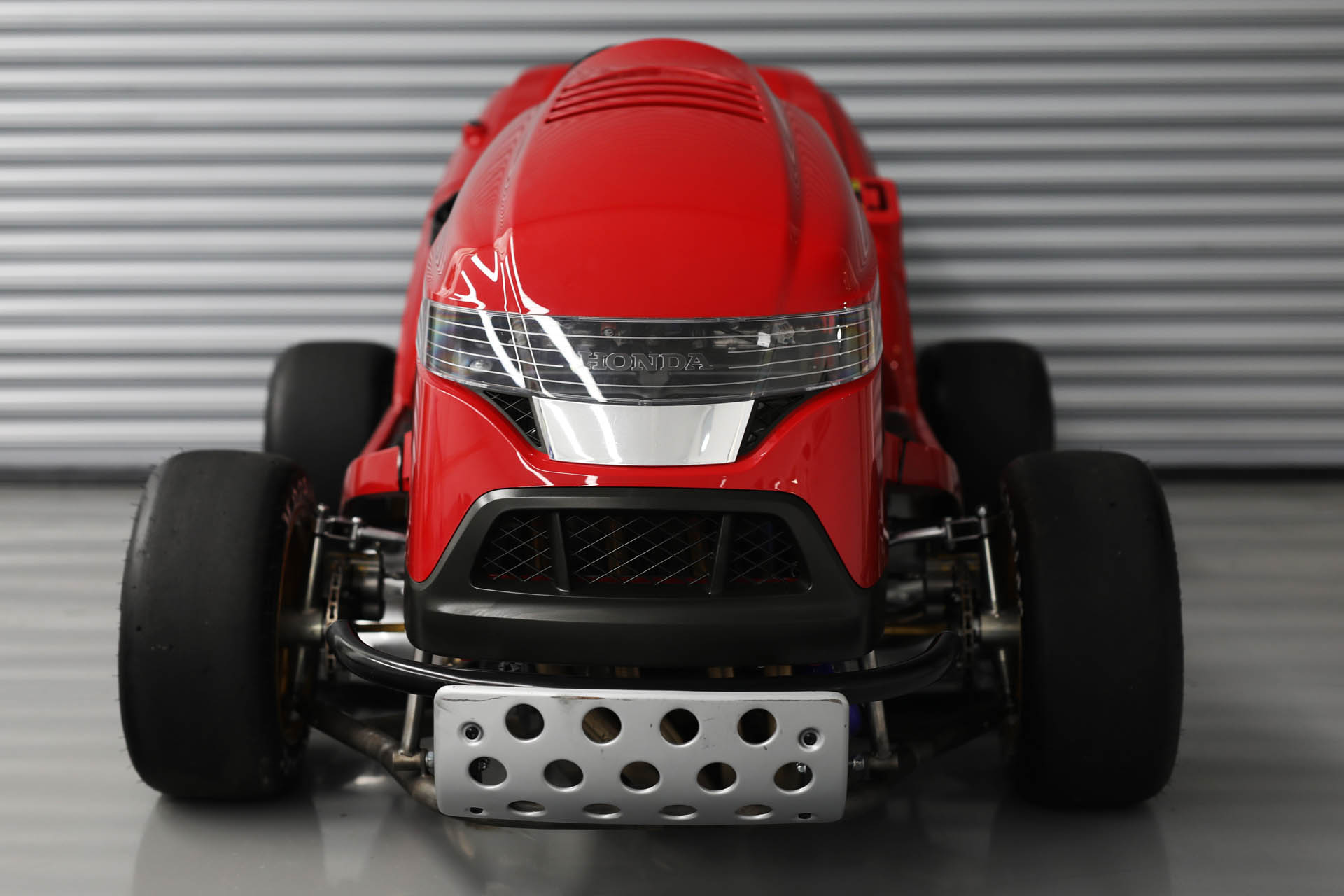 Honda-Mean-Mower-v2-05 Honda’s Mean Mower V2 Powered By CBR1000RR Engine Aims To Crack 150 MPH