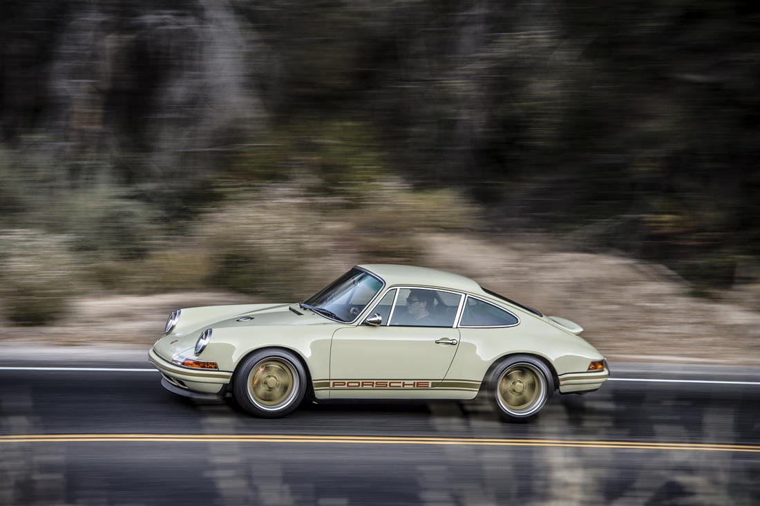 05-singer-911-norway-1100x732 Start Your Week Off Right With 100+ Photos Of Singer Porsche Porn