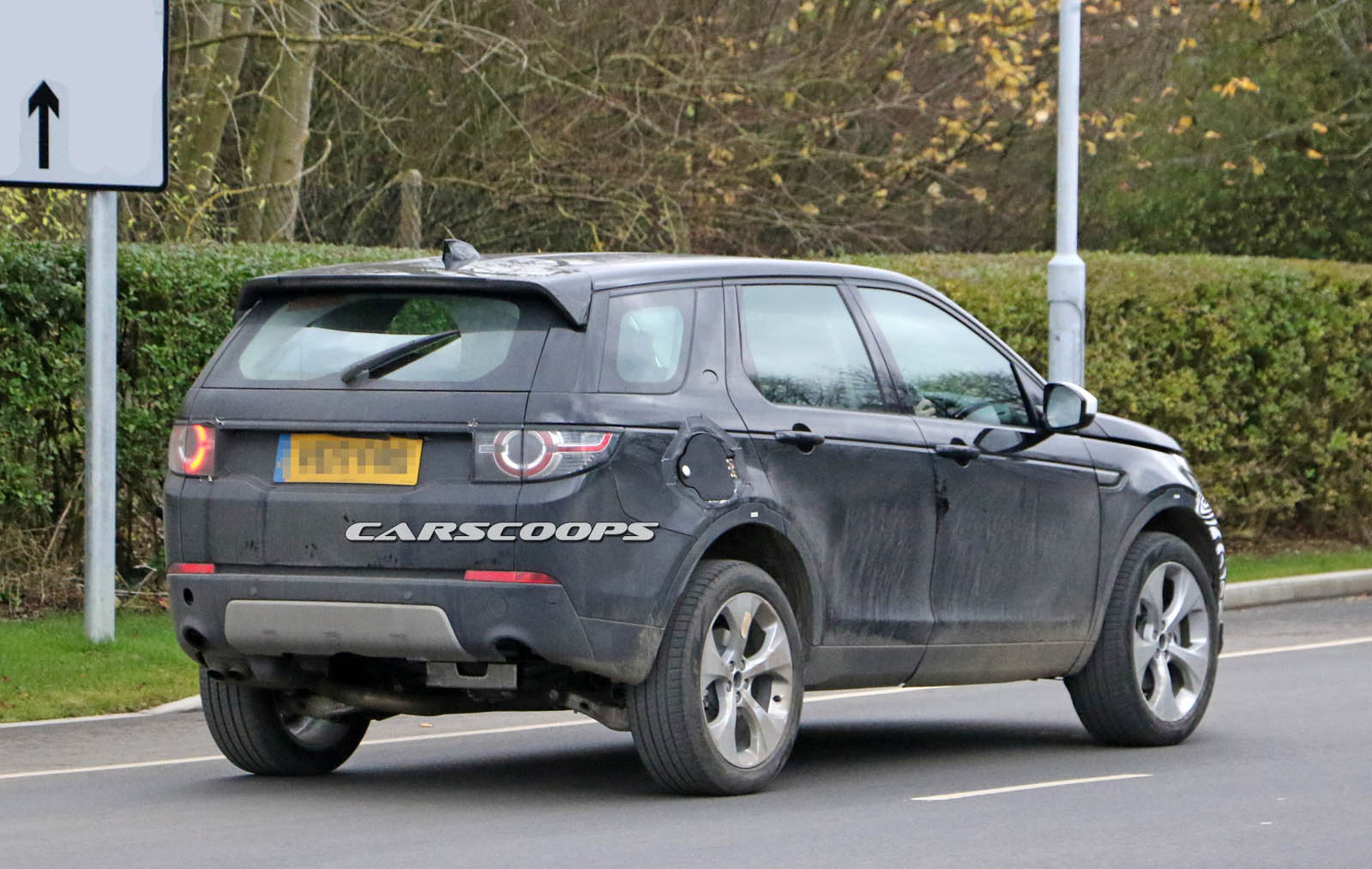 2020-land-rover-discovery-sport-7 2019 Land Rover Discovery Sport Will Gain PHEV Version, Too