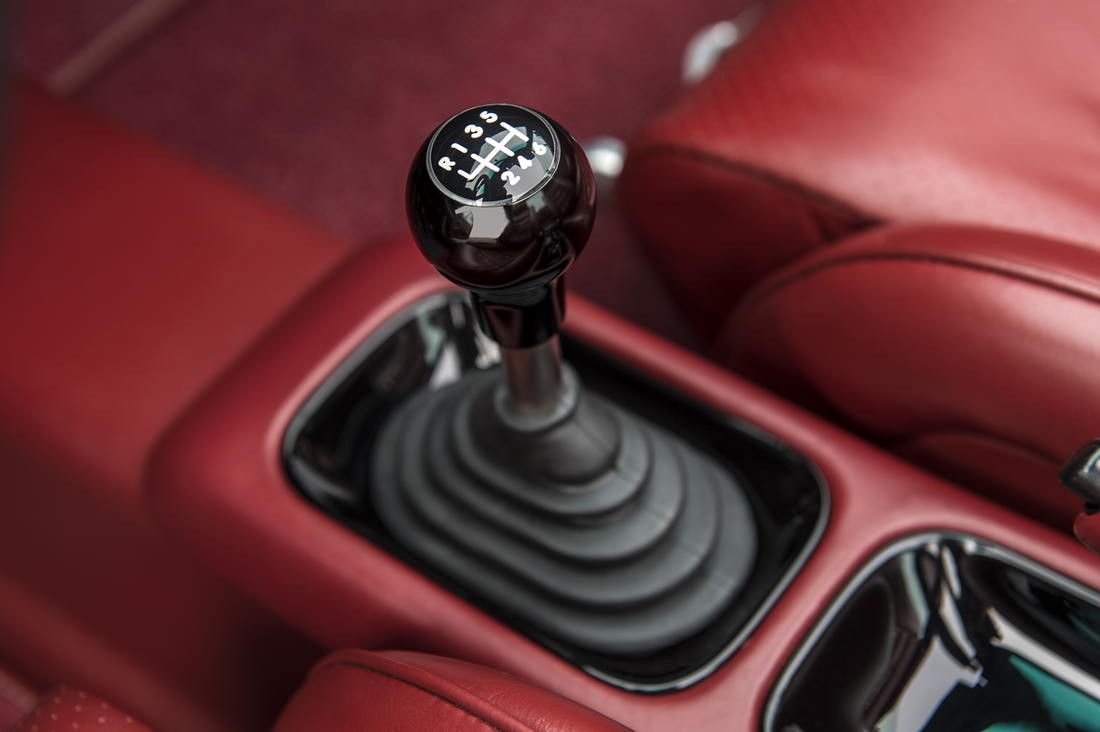 25-singer-911-westlake-1100x732 Start Your Week Off Right With 100+ Photos Of Singer Porsche Porn