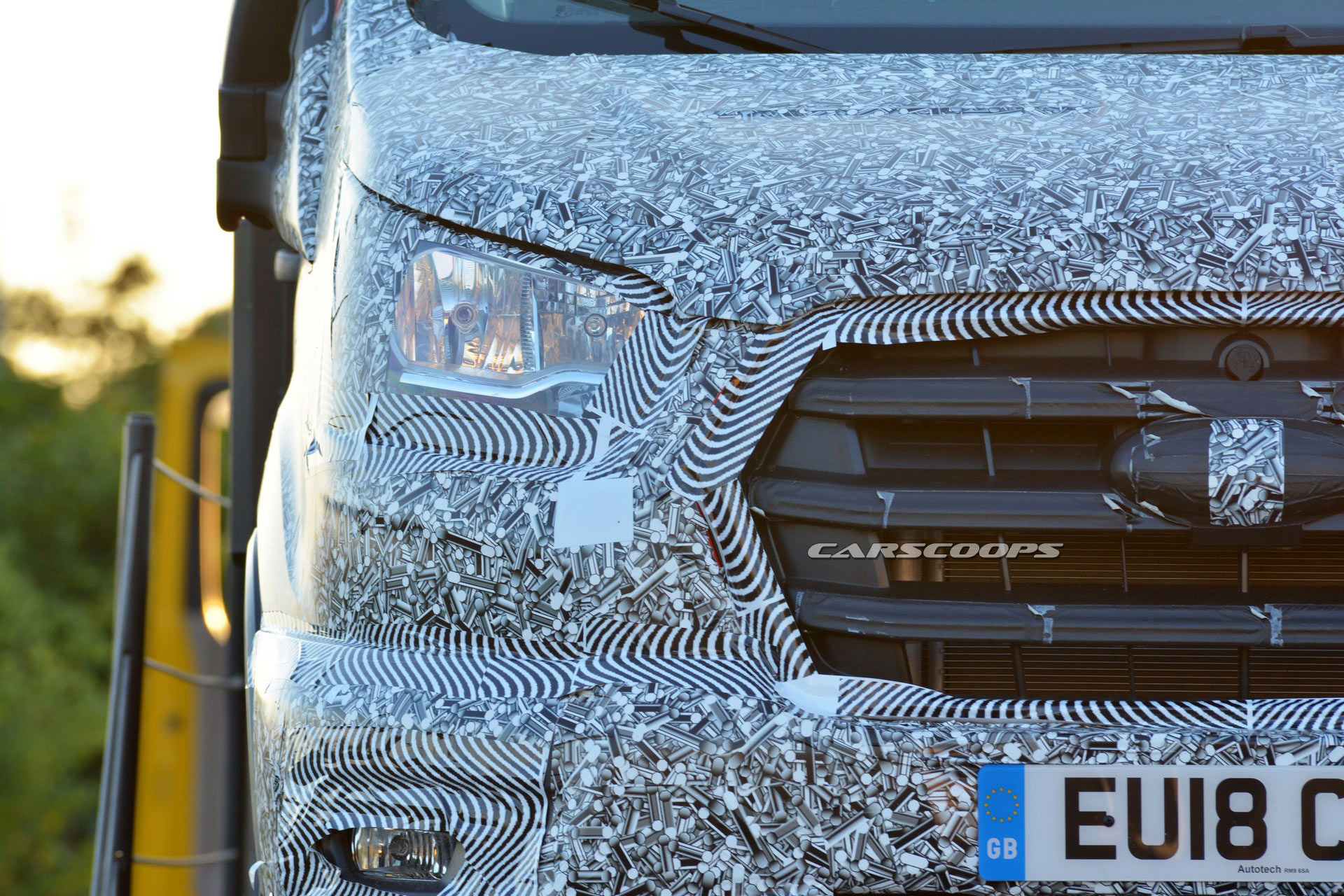 Ford-Transit-Spy-4 Ford Transit Facelifted Spied, Could Be Offered With All-Wheel Drive